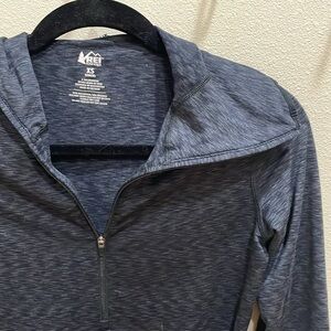 REI mid weight baselayer